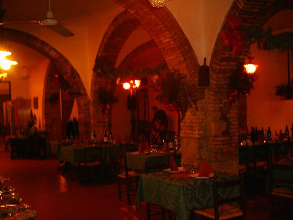 Hotel Il Malandrone Rosignano Marittimo Esterno foto